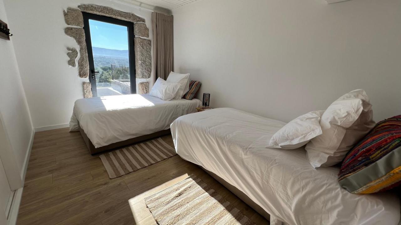 Casas Do Pinheiro Grande Villa Форнос де Алгодрес Екстериор снимка